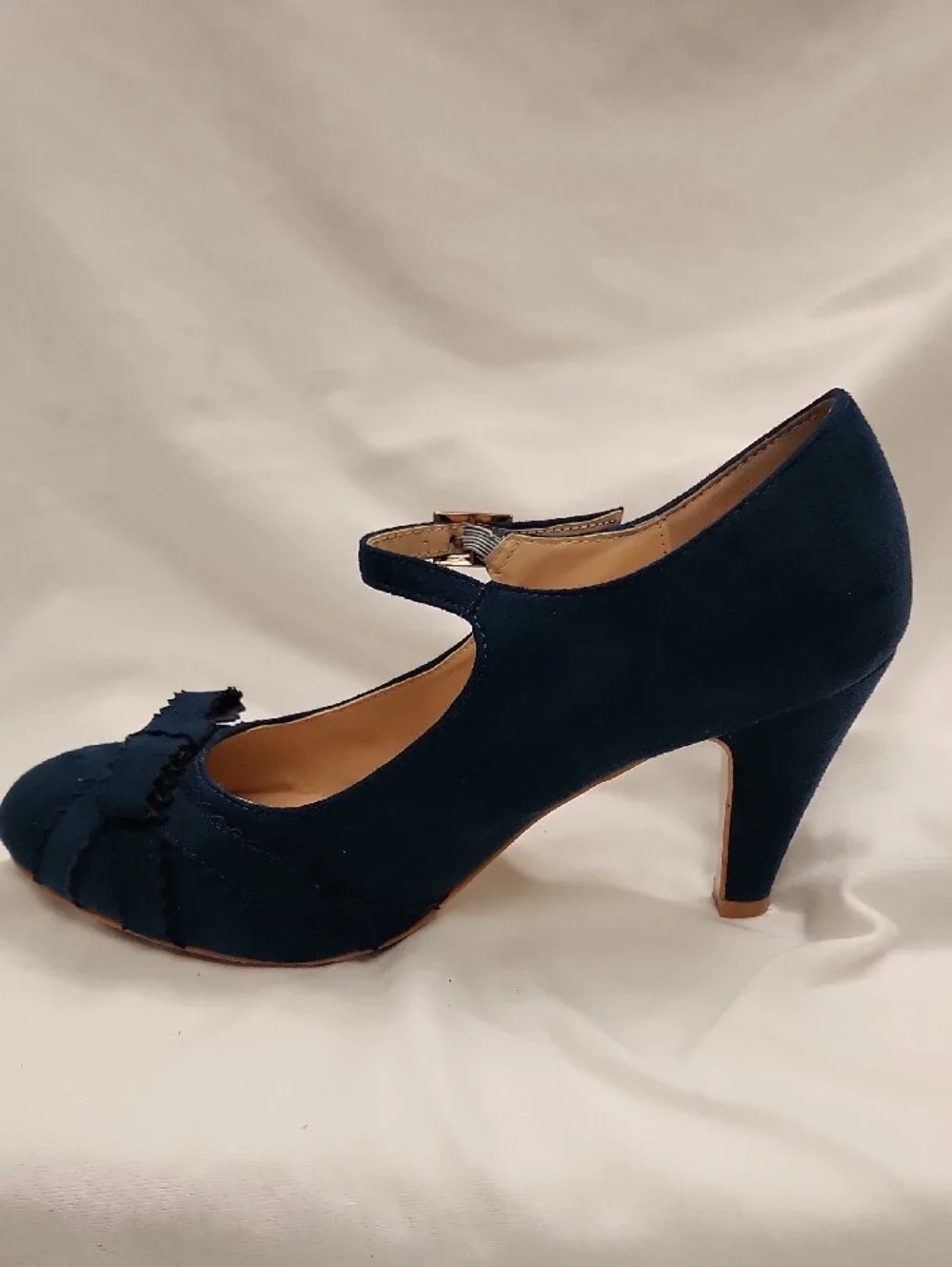 🦋 Navy Suede Mary Jane Heels With Bow Accent Sz 7